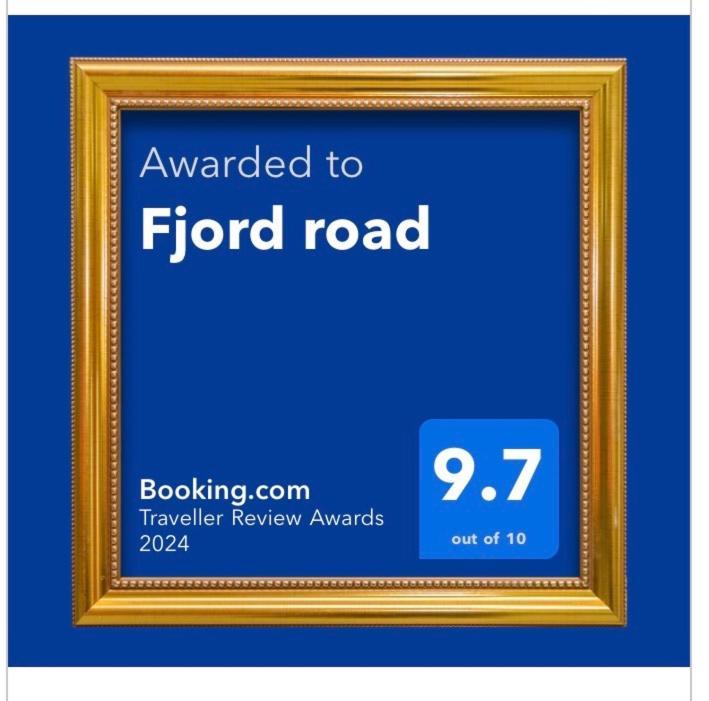 Fjord Road Apartment Hjelmeland Екстериор снимка